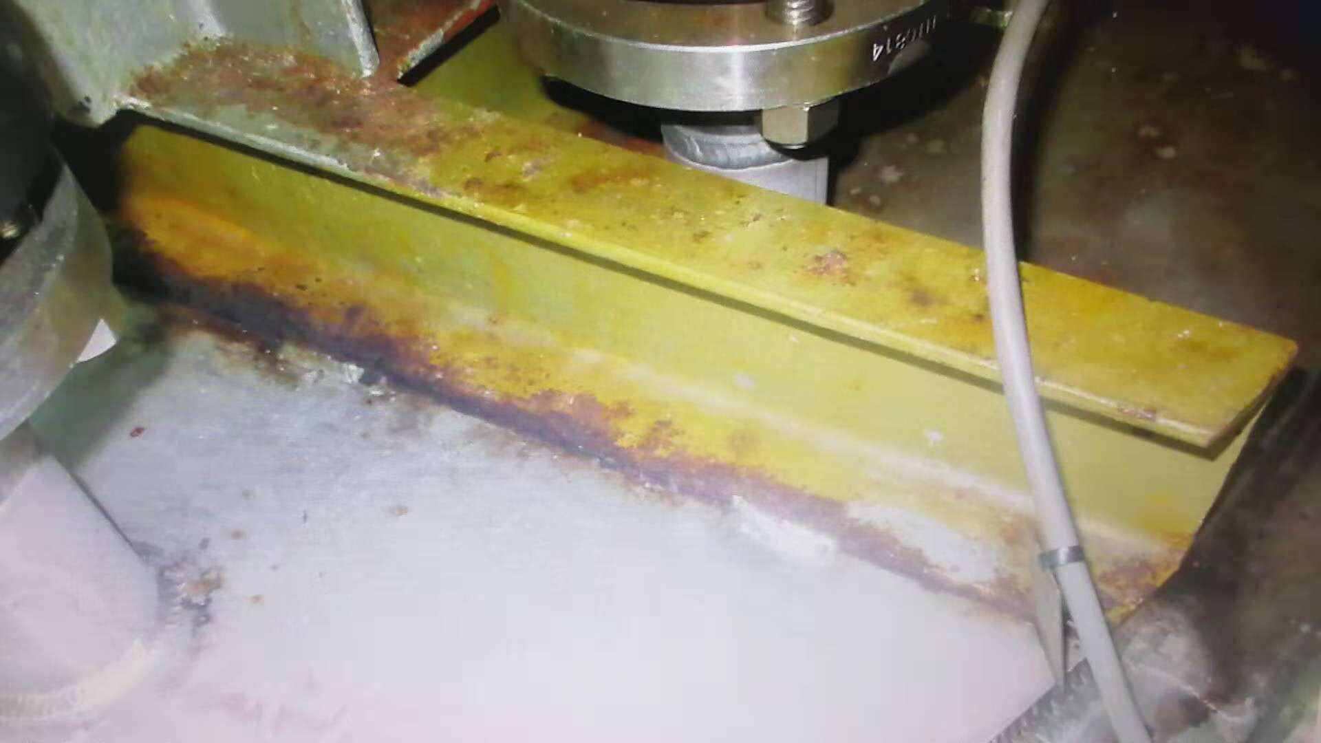 化工厂房钢结构腐蚀 化工厂房钢结构腐蚀